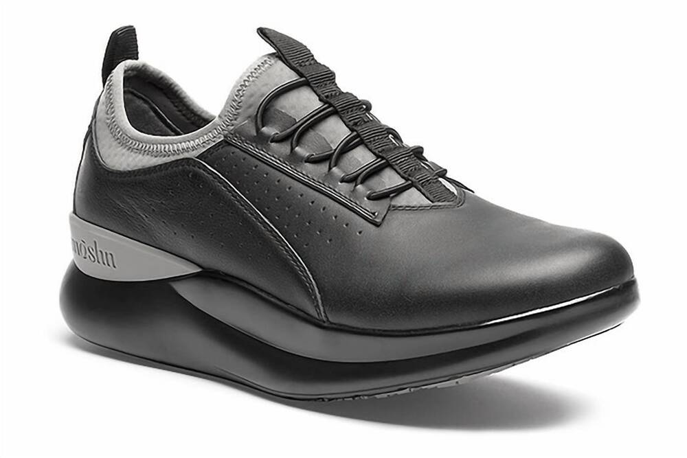 NEW MOSHN women's tempo athletic shoes in black/charcoal